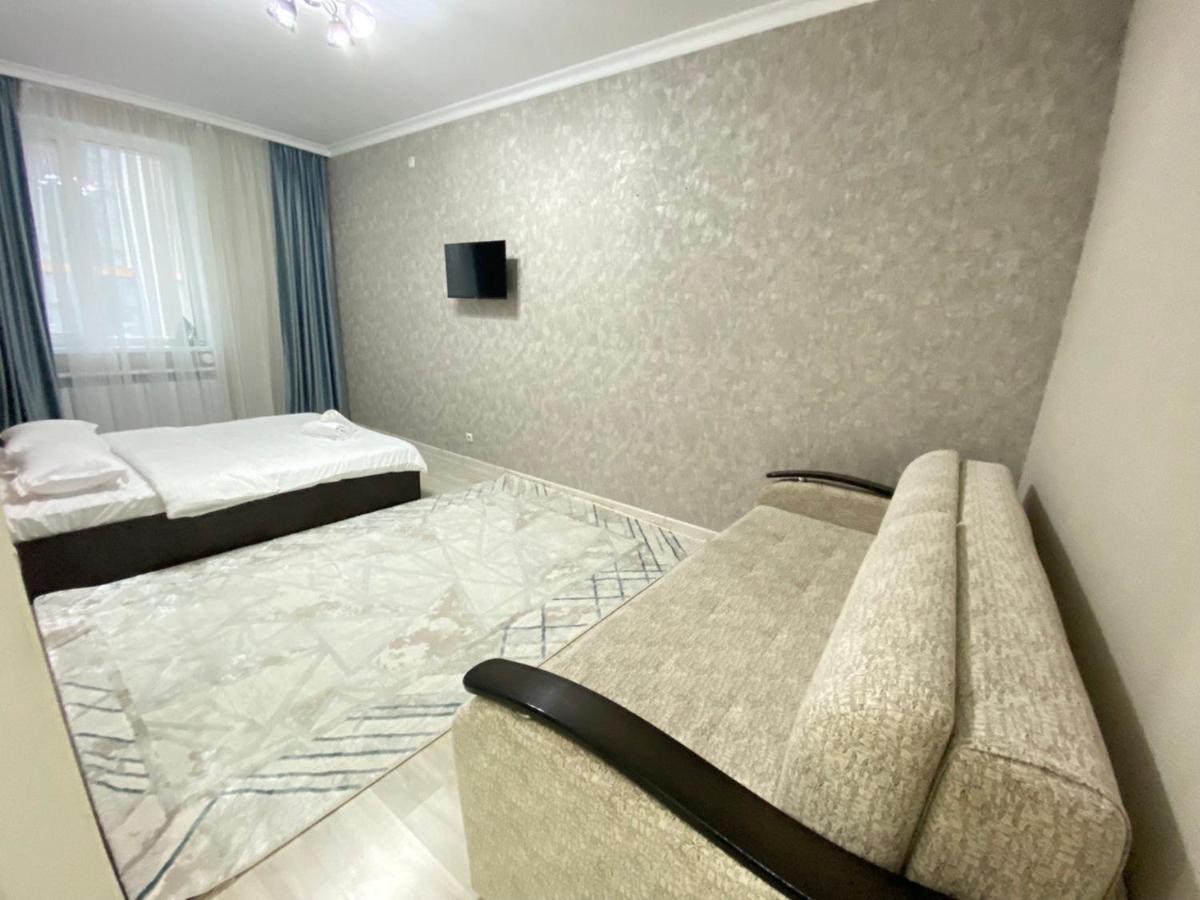 אסטנה Whitehome In Panorama Park מראה חיצוני תמונה